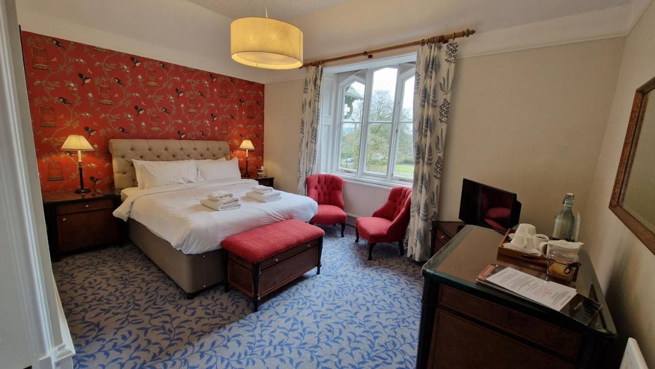 Ambleside Manor - Vegetarian B&B Dış mekan fotoğraf